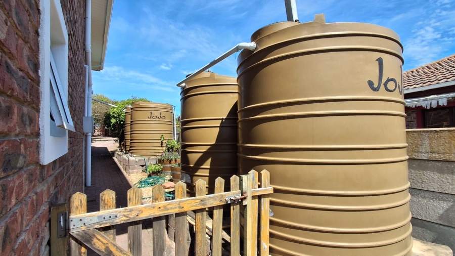 3 Bedroom Property for Sale in Stilbaai Wes Western Cape